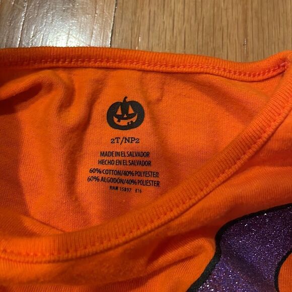 Halloween top 2 t long sleeve - Picture 2 of 2
